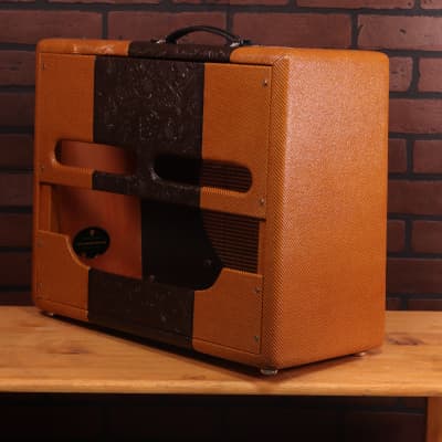 Two Tone Tweed Narrow panel 5e3 /Western Tolex/Black piping and handle image 6