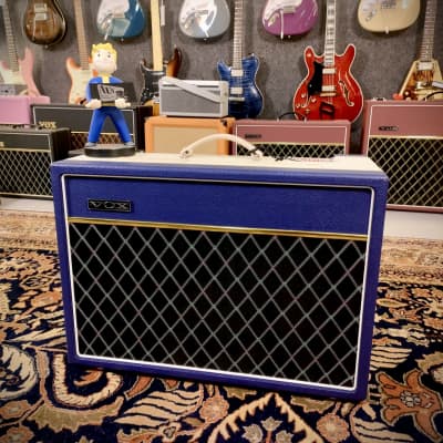 Vox AC15 Custom CC TTBC Limited Edition 1x12” 2025 - Two Tone Blue & Cream image 2