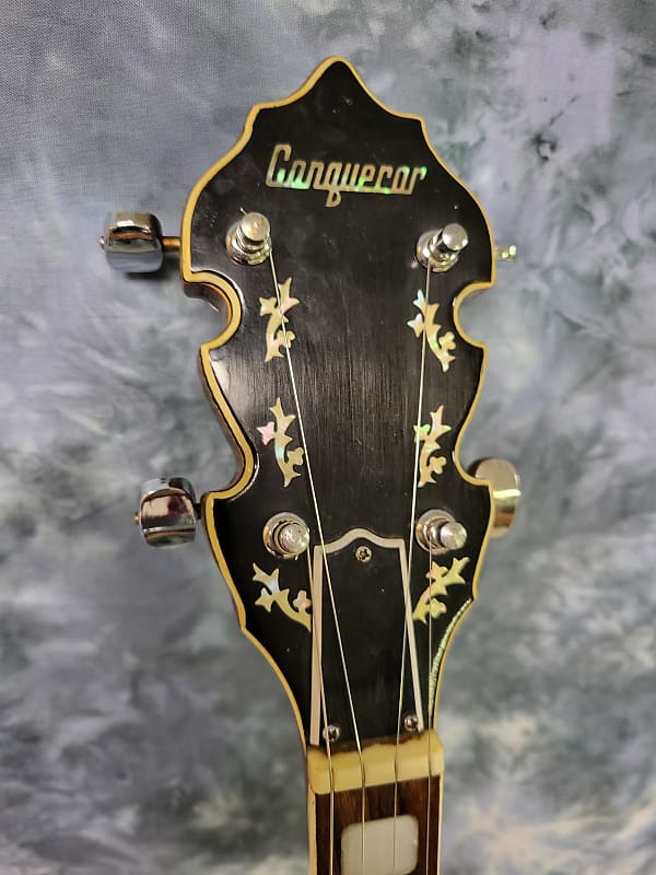 Vintage 1960's Conqueror by Kawai 5 String Banjo Pro Setup Vintage 1960's Conqueror by Kawai 5 String Banjo Pro Setup