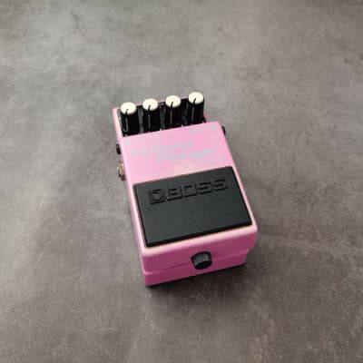 BOSS Hi Band Flanger HF-2 ピンク Boss HF-2 Hi Band Flanger | Reverb Canada