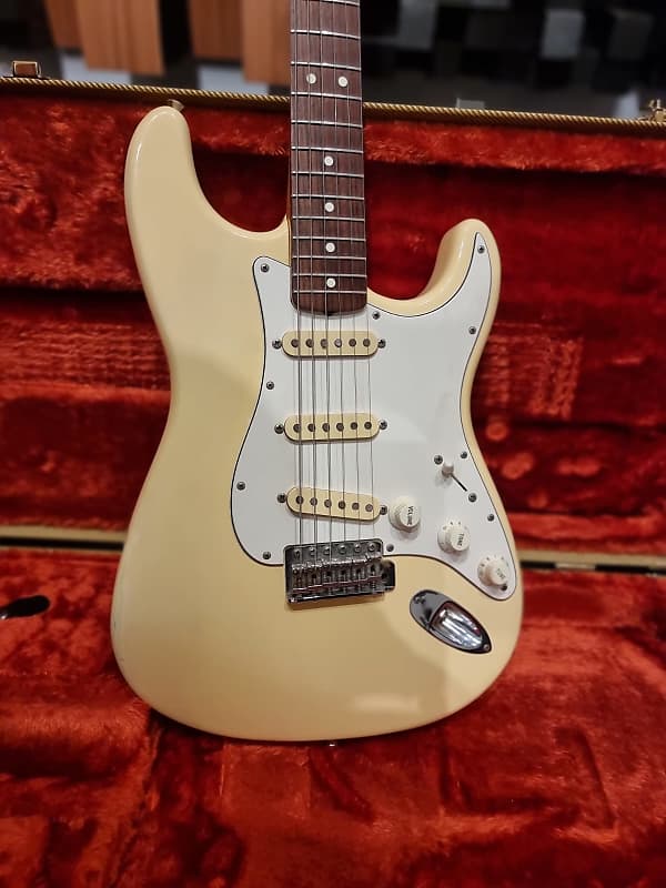 Fender ‘62 Reissue Stratocaster 1987-1990 - Olimpic White | Reverb