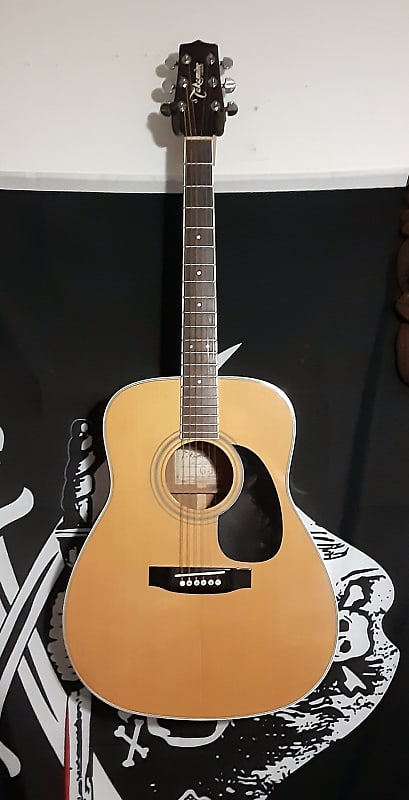 Takamine G-332 G Series Acoustic Dreadnought w/HSC by Guitars For