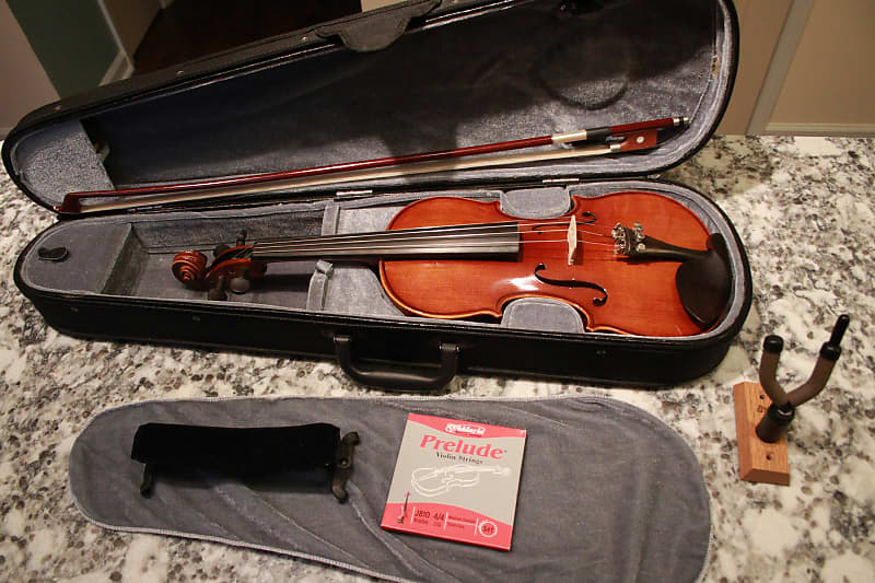 Santini 4/4 full-size violin with accessories | Reverb