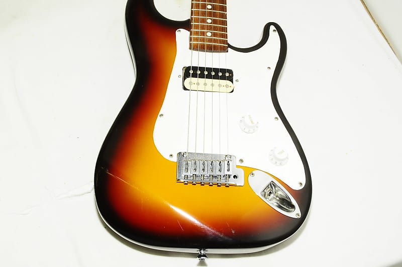 Fender Japan ストラトO0シリアル（97〜00製）