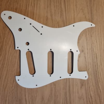 Fender Pickguard Stratocaster SSS (with Truss Rod Notch) 11 Hole Vintage Holder Tortoise Shell 4 Ply image 2