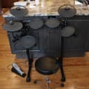 Yamaha DTX-400K 5pc Electronic Drum Set. Great beginner bundle
