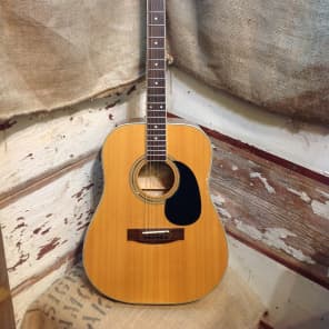 Mitchell MD-100 Dreadnought Acoustic Guitar image 2