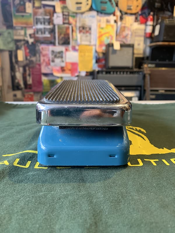ギター COLORSOUND WAH-FUZZ Vintage Pedal demo Colorsound wah fuzz swell 1970's pedal on