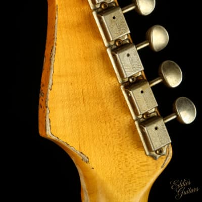Fender Custom Shop Limited Edition '60 Dual-Mag II Stratocaster® Super Heavy Relic® RW - Aged Sea Foam Green image 8