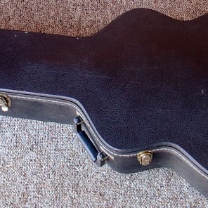TKL black hard shell lined case for 17" Archtop guitars image 3