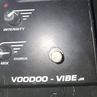 Roger Mayer Voodoo-Vibe Jr. | Reverb