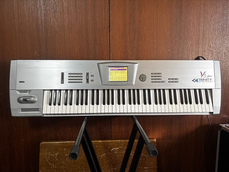 KORG trinity V3 シンセサイザー　音源モジュール　MOSS Korg TRINITY V3 Pro 76 MUSIC WORKSTATION MOSS DSP Z1 | Reverb