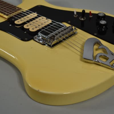 1974 Rickenbacker 480/483 White Finish Electric Guitar w/OHSC image 4