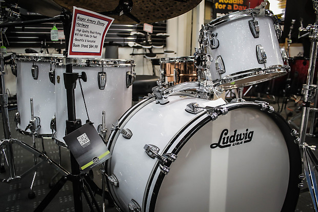 Ludwig Classic Maple 4 Piece Drum Set