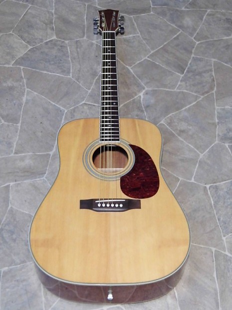 Bmore acoustic outlet guitar