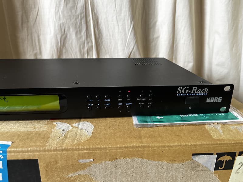 希少 KORG SG-RACK STAGE PIANO 音源モジュール 希少 KORG SG-RACK STAGE PIANO 音源モジュール 希少 KORG