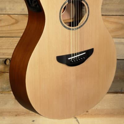 Yamaha APX600M Acoustic/Electric Guitar  Natural for sale