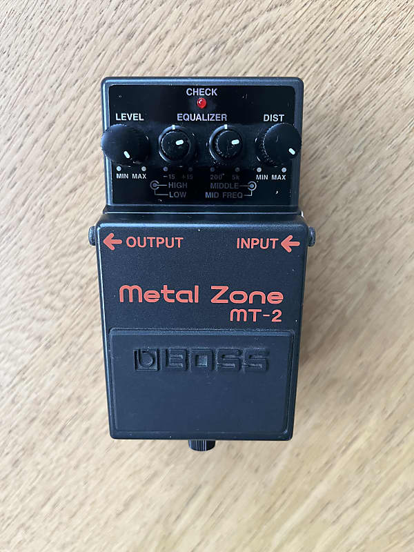 ギター BOSS MT-2 / DIEZEL TWIN DRIVE MOD BOSS MT-2 Metal Zone 