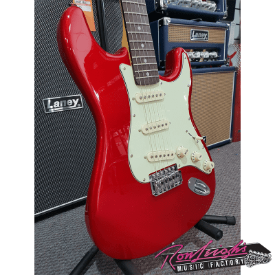 SX VES62CAR Vintage Series 'ST' Style Electric Guitar w/ Bag in Candy Apple Red image 3