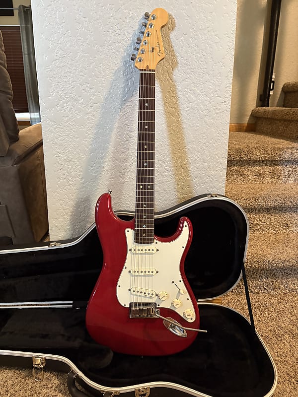 Fender American Deluxe Stratocaster　ギター Fender American Deluxe Stratocaster 1999 - 2003 | Reverb