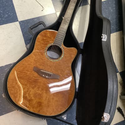 Ovation Celebrity CS24-1 – G&G Music Ltd- Music Lessons