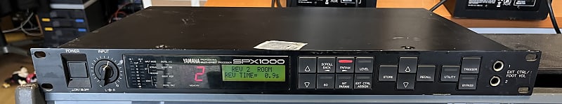 Yamaha SpX1000 Digital Reverb - Black image 1