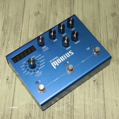 Strymon Mobius