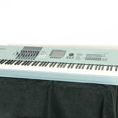 Yamaha Motif XS8 88-Key Synthesizer Keyboard Workstation CG01PEX