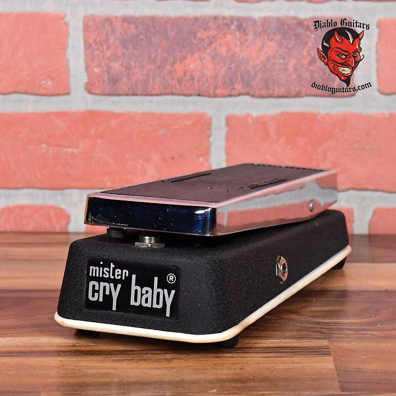 Jen Mister Cry Baby 1970s - Black / Chrome / White - Wah/Volume Pedal -  310.038