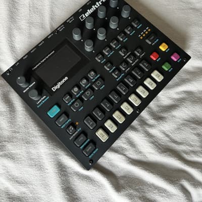 Elektron Digitone 8-Voice Digital Synthesizer 2017 - 2024 - Black