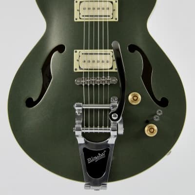 Godin Montreal Premiere LTD Desert Green with Bigsby (Second Factory) 2024 w/Gig Bag (051588F) image 1