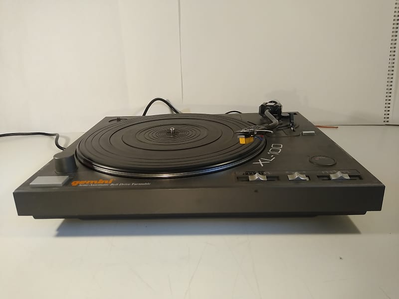 Gemini XL100 Semiautomatic DJ Type Turntable Reverb