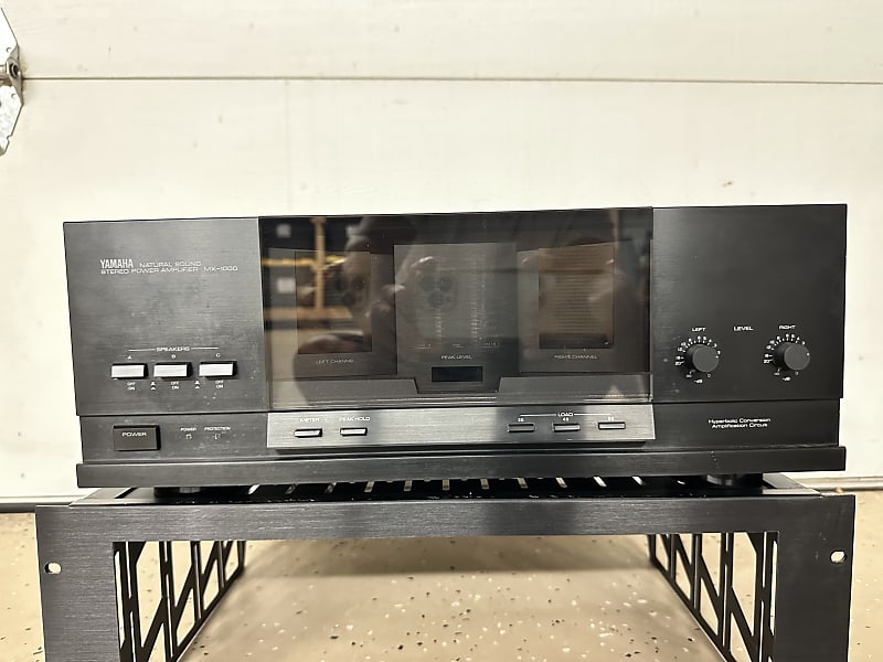 Yamaha MX-1000 amp  			