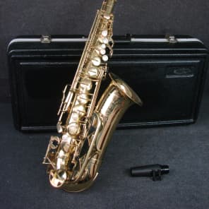 Conn Alto Sax c. 1970 s w Case Saxophone Reverb