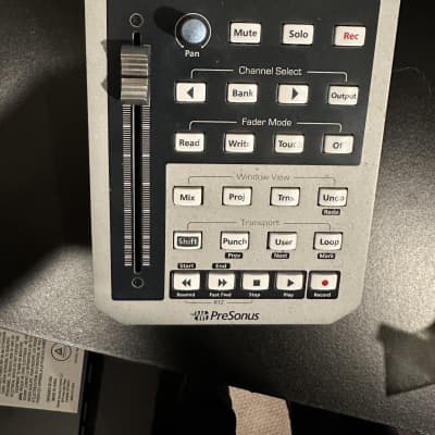 PreSonus Faderport USB DAW Transport Controller with PreSonus Faderport USB DAW Transport Controller with