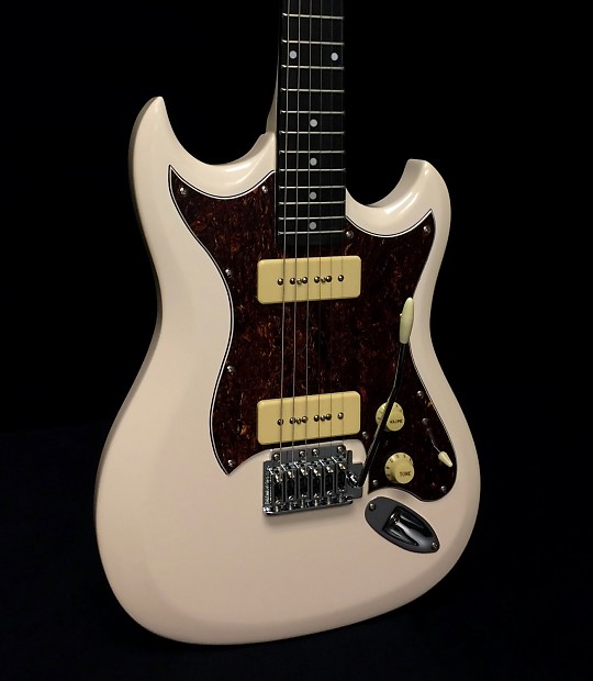 ギター Hagstrom F-200P DISC Hagstrom F200P Electric Guitar, Cream at Gear4music