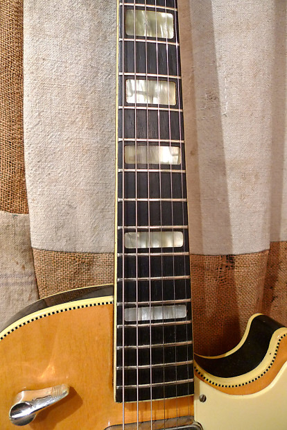 Silvertone Speed Demon 1960年代 ビザールギター