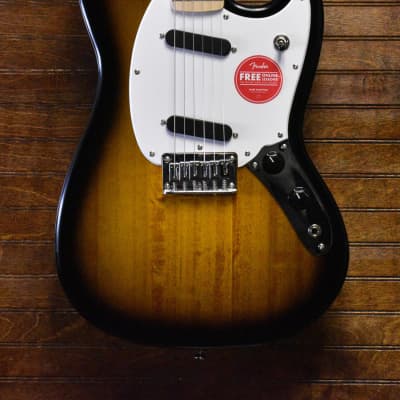 BUSKER'S BST-2H 3 Tone Sunburst - Shipping Included*