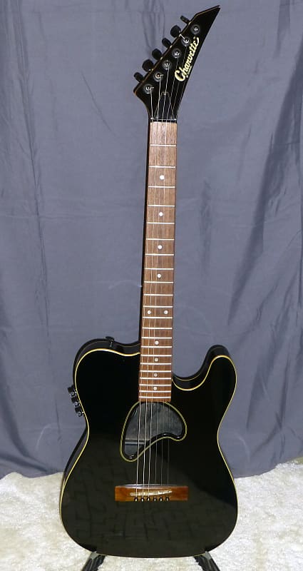 Charvel/ Charvette エレキギター 訳あり動作品 /ネック薄い Charvel