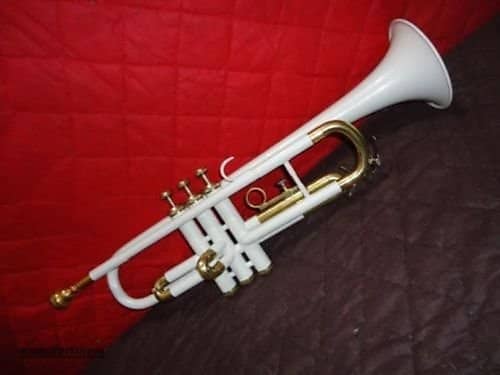 sai musicals tr-15  Best Trumpet Bb Pro Colored White Brass Concert Band Fast Ship 2022 white image 1