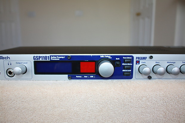DigiTech GSP-1101 Multi-Effects W/ Control 2 Footswitch in
