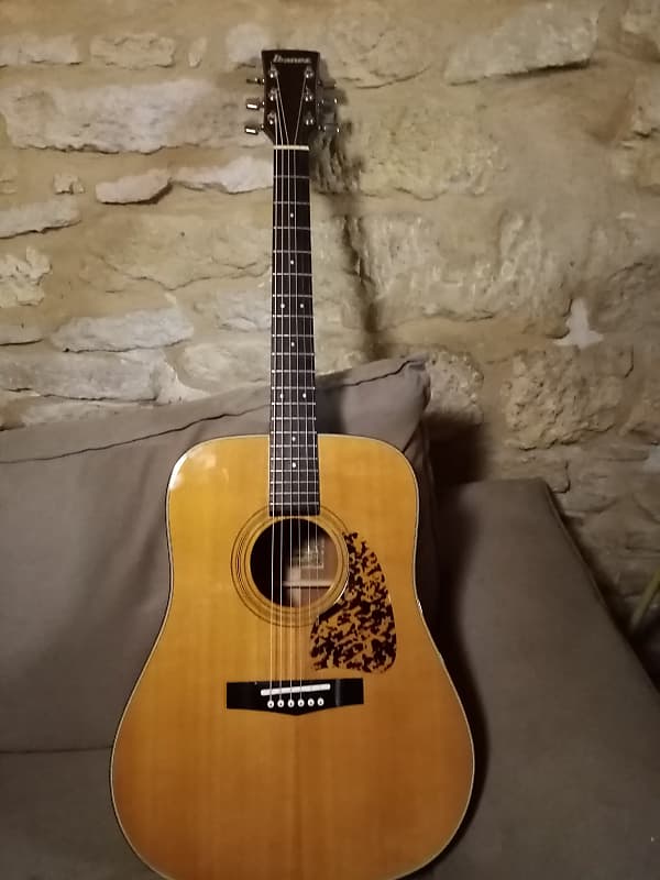 Ibanez Artwood AW20 1980