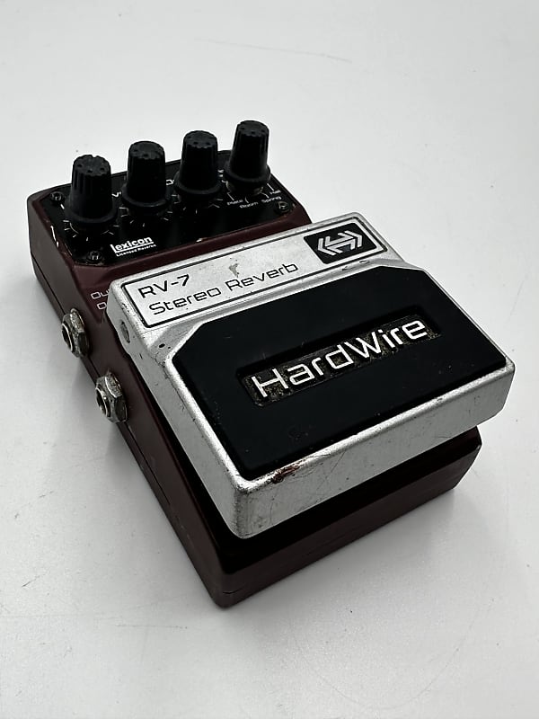 Hardwire RV-7 Stereo Reverb