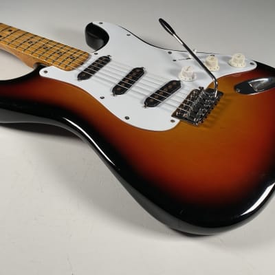 フェルナンデス　ストラト フェルナンデス FST-75N ストラトタイプ ジャパンビンテージ 75