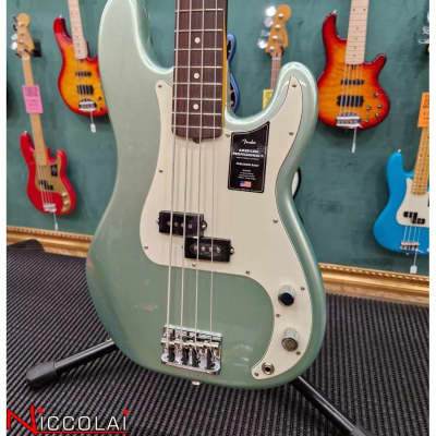 Fender American Professional II Precision Bass Rosewood Fingerboard, Mystic Surf Green image 3