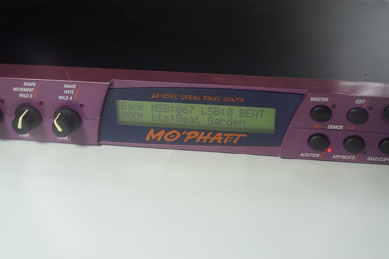E-MU Systems Mo'Phatt Rackmount 64-Voice Expandable