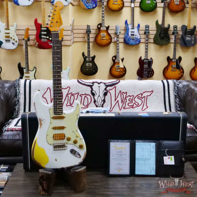 Fender Custom Shop Wild West White Lightning 2.0 Stratocaster HSS Rosewood Board 22 Frets Heavy Relic Graffiti Yellow image 6