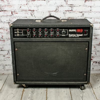 Sunn Beta Lead Guitar Combo Amp w/ Footswitch x0605 (USED) for sale