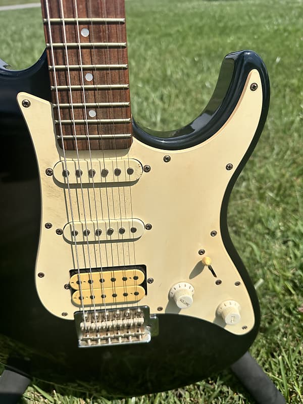 Yamaha EG 112 Stratocaster Black | Reverb