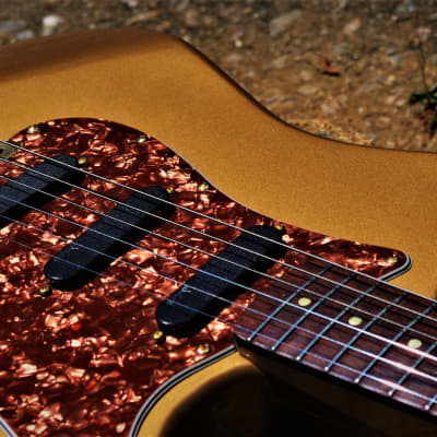 Wallace Stratocaster 1999 Shoreline Gold Metallic. Handmade by David Wallace of Nashville. All Tone. image 5